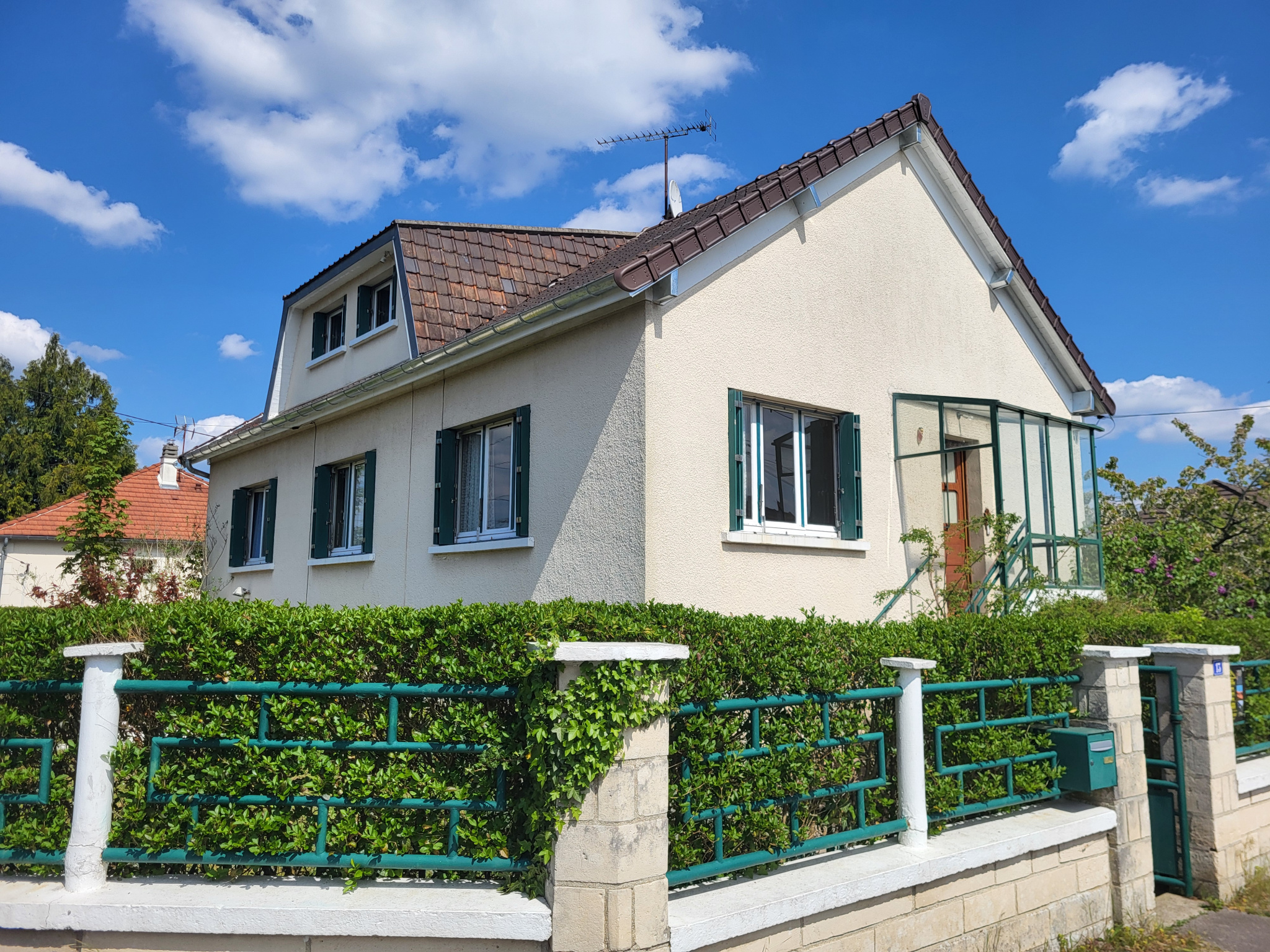 Agence immobilière de Agence Plailly Immobilier